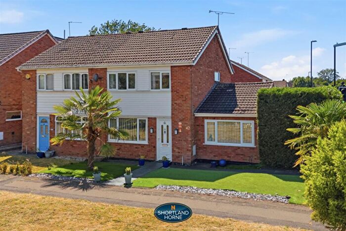 3 Bedroom Semi-Detached House For Sale In Brinklow Road, Binley, Coventry, CV3