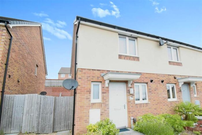 2 Bedroom Property To Rent In Elgar Avenue, Newport, NP19