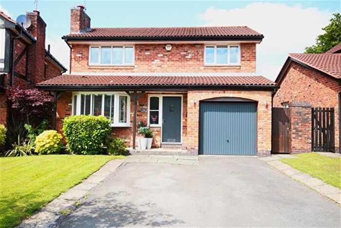 3 Bedroom Detached House To Rent In Hazelwood Road, Wilmslow, SK9