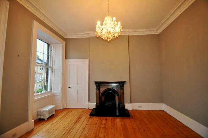 2 Bedroom Flat To Rent In Saxe Coburg Street, Stockbridge, Edinburgh, EH3