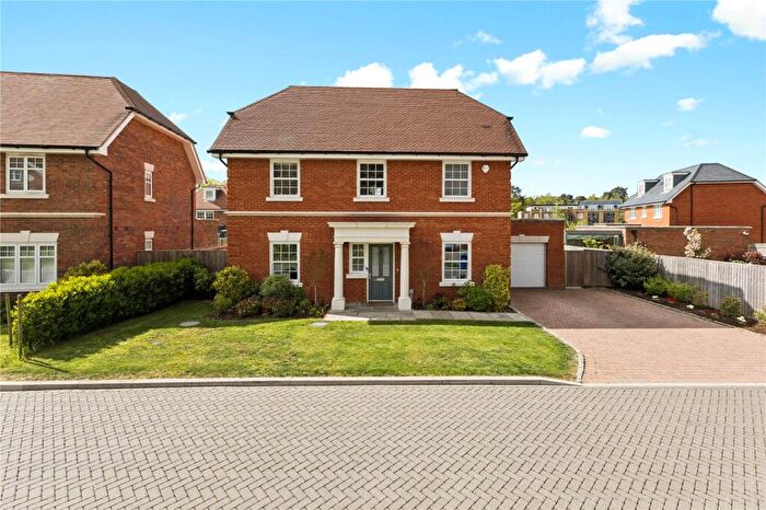 5 Bedroom Detached House For Sale In Kingswood, Ascot, Berkshire, SL5
