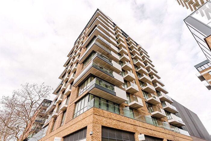 2 Bedroom Flat For Sale In Victory Parade, Plumstead Road, Woolwich, SE18