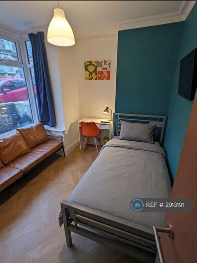 5 Bedroom Terraced House To Rent In Coronation Avenue, Bath, BA2