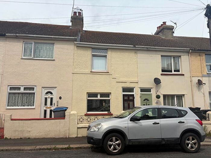 2 Bedroom Terraced House To Rent In Wyndham Road, Dover, CT17