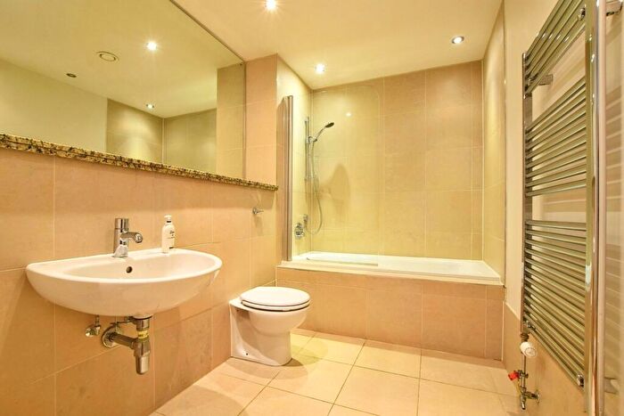 2 Bedroom Apartment To Rent In Green Lane, Wilmslow, Cheshire, SK9