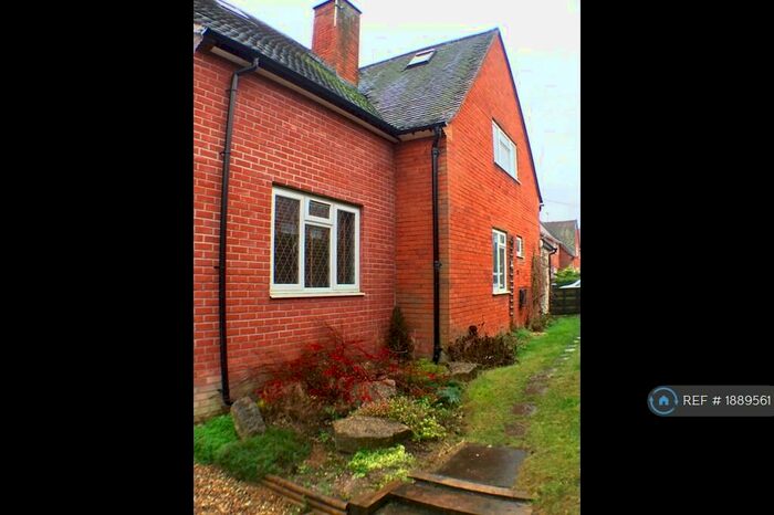 6 Bedroom Semi-Detached House To Rent In Cromwell Road, Winchester, SO22