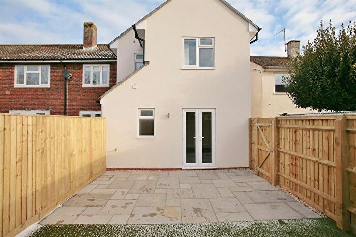 1 Bedroom Apartment To Rent In Queensway, Didcot, OX11