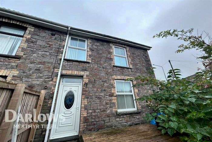 3 Bedroom Terraced House To Rent In Pleasant View, NP23