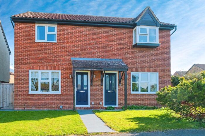 3 Bedroom Semi-Detached House For Sale In Goddard Way, Saffron Walden, CB10