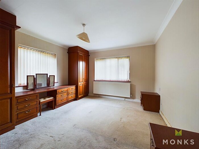 4 Bedroom Detached House For Sale In Smelthouse Lane, Pant, Oswestry, SY10
