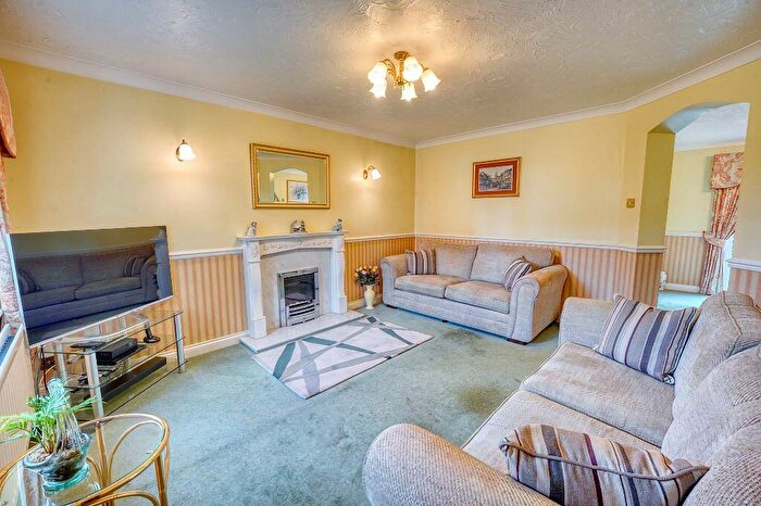 3 Bedroom Semi-Detached House For Sale In Hexham Court, Highgrove Estate, NE11