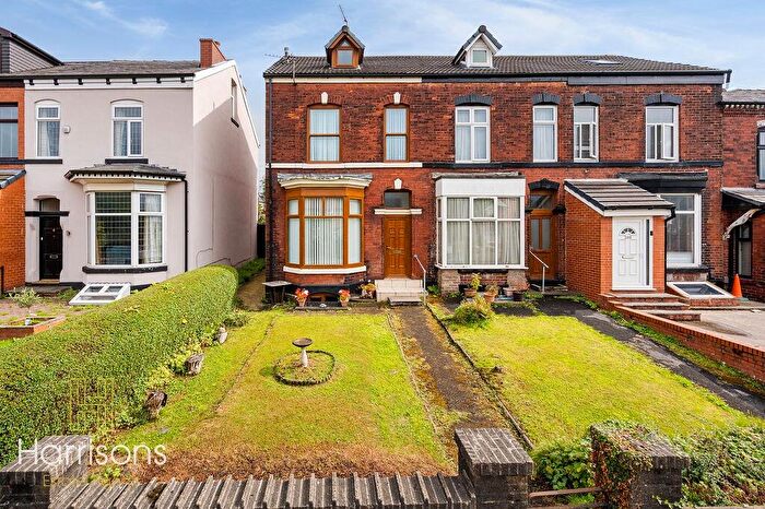 3 Bedroom End Of Terrace House For Sale In Wigan Road, Bolton, Lancashire, BL3