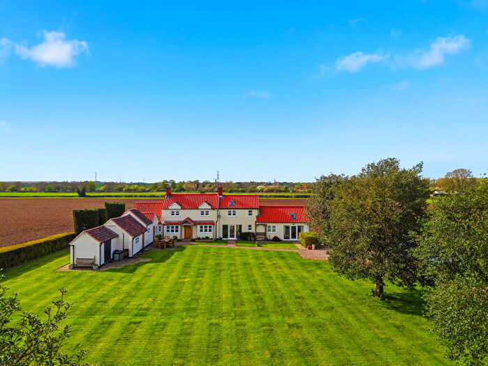 4 Bedroom Detached House For Sale In Elvina Cottage, Morton, Southwell, NG25