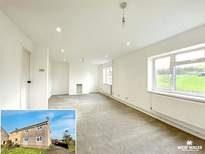 3 Bedroom Semi-Detached House For Sale In Maes Y Berllan, Llangyndeyrn, Kidwelly, SA17