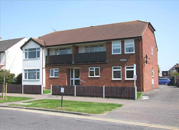2 Bedroom Apartment To Rent In Leigh On Sea, SS9
