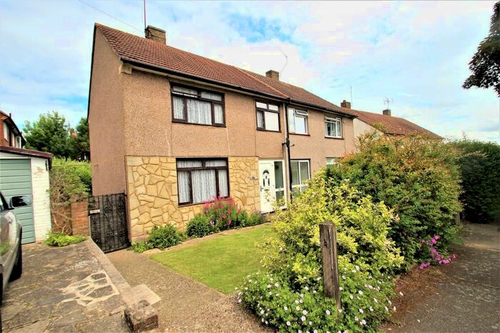 3 Bedroom Semi-Detached House To Rent In Clarendon Green, Orpington, Kent BR5