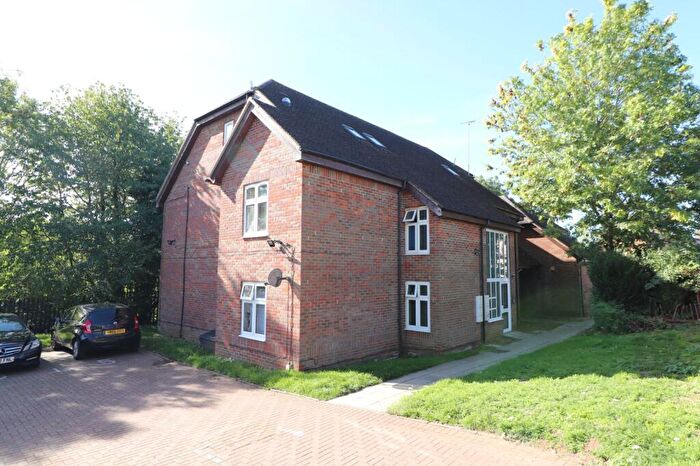 1 Bedroom Apartment For Sale In Wychdell, Stevenage, Hertfordshire, SG2