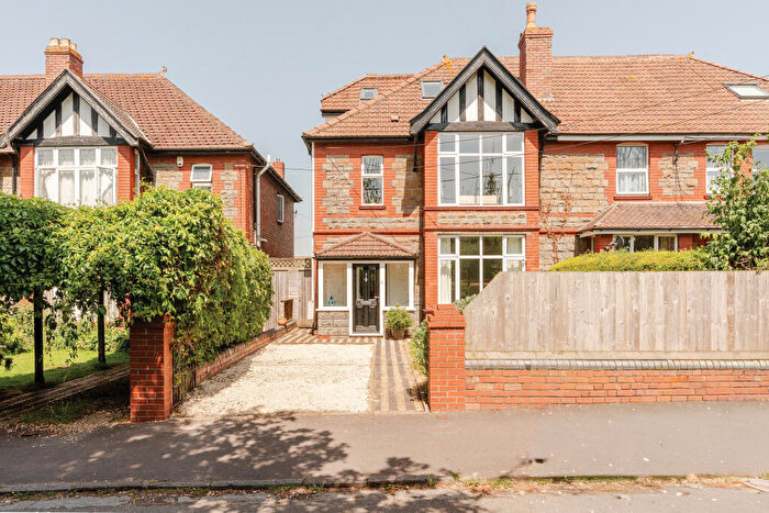 4 Bedroom Semi-Detached House For Sale In Monmouth Road, Pill, Bristol, BS20
