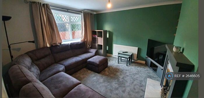 4 Bedroom Semi Detached House To Rent In York Hill Road, Spennymoor, DL16