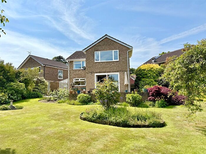 4 Bedroom Detached House For Sale In Herons Way, Pembury, Tunbridge Wells, Kent, TN2