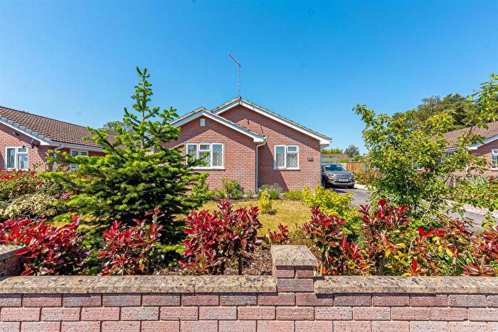 3 Bedroom Detached Bungalow For Sale In Laburnum Close, Verwood, BH31