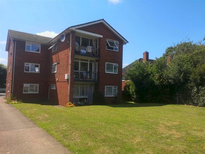 1 Bedroom Property To Rent In York Road, Cheam, Sutton, SM2
