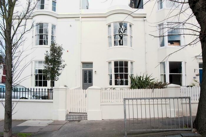 3 Bedroom Terraced House To Rent In Upper North Street, Brighton, East Sussex, BN1
