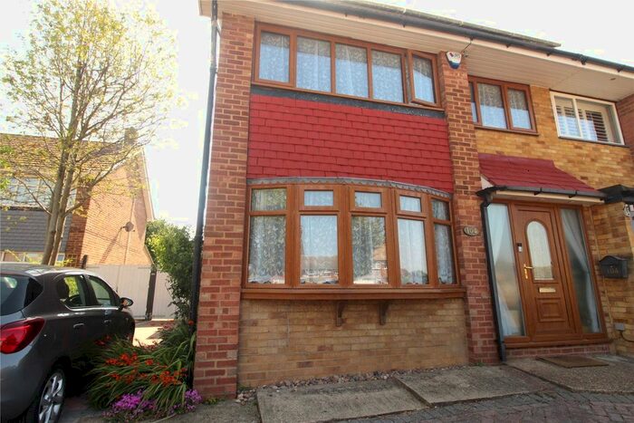 3 Bedroom Semi-Detached House To Rent In Marling Way, Gravesend, Kent, DA12