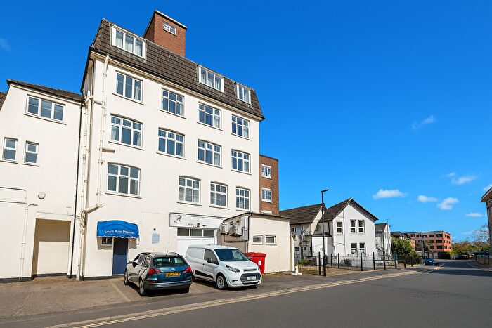 Flat To Rent In Lorne Park Mansions, Bournemouth, BH1