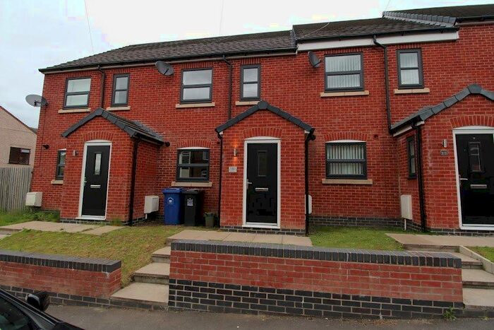 3 Bedroom Terraced House To Rent In High Street, Stoke-on-trent, ST7