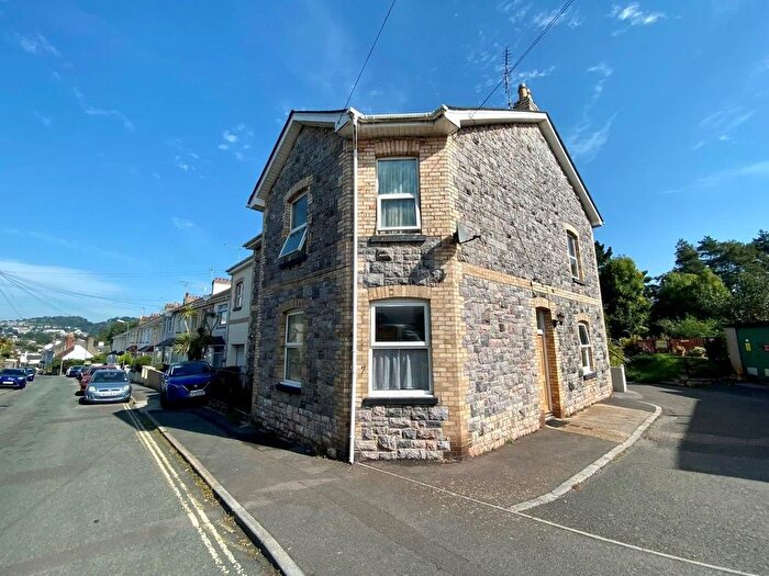 2 Bedroom Flat To Rent In Hartop Road, Torquay, TQ1