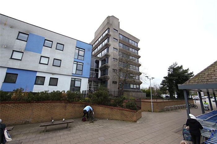 1 Bedroom Flat For Sale In Swingate, Stevenage, Hertfordshire, SG1