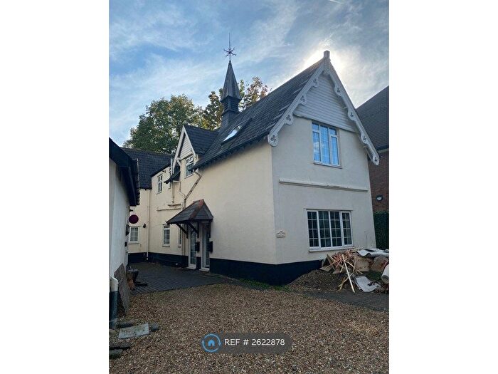 2 Bedroom Maisonette To Rent In Mulgrave Hall, Sutton, SM2