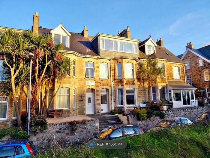 4 Bedroom Terraced House To Rent In Atlantic Road, Newquay, TR7