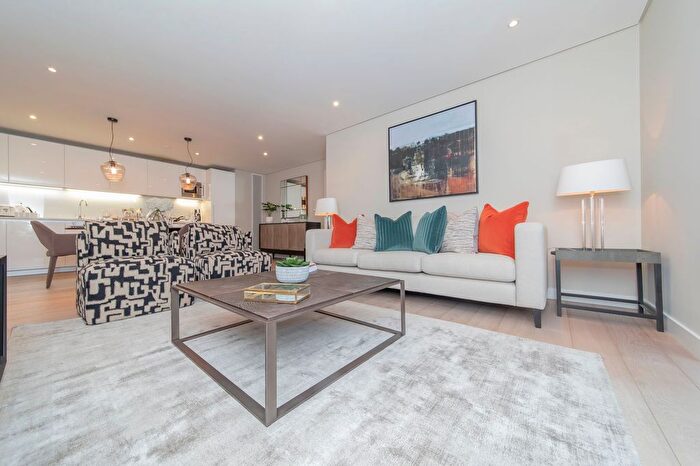 3 Bedroom Flat To Rent In Merchant Square, Paddington, W2