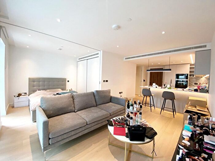 1 Bedroom Flat To Rent In White City Living, London, W12
