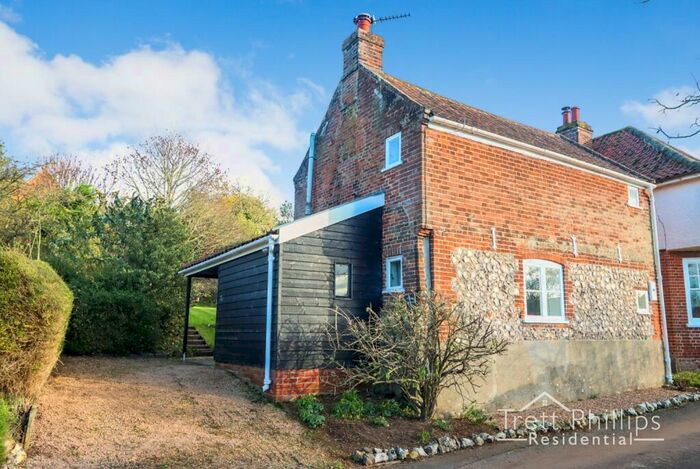 1 Bedroom Cottage To Rent In The Street, Belaugh, Norwich, Norfolk, NR12