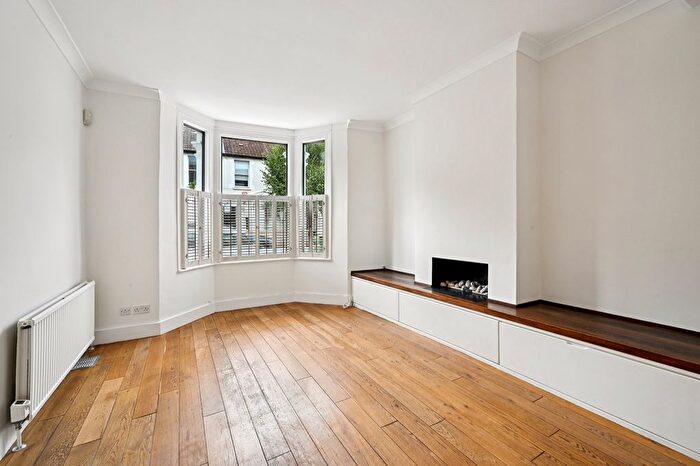 3 Bedroom Terraced House For Sale In Burnthwaite Road, Fulham, London, SW6