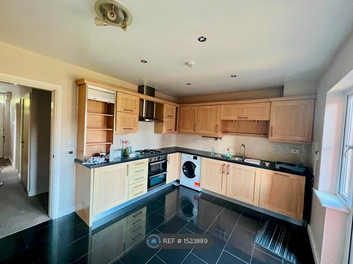 4 Bedroom Terraced House To Rent In Danvers Way, Fulwood, Preston, PR2