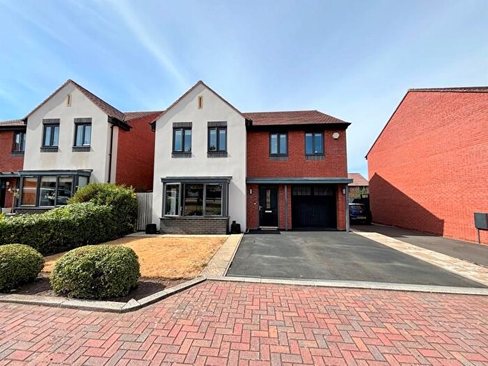4 Bedroom Detached House For Sale In Bemrose Avenue, Lawley, TF3