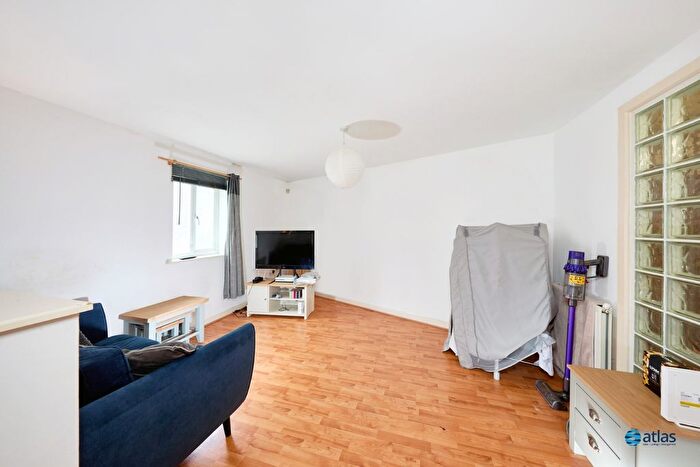2 Bedroom Flat For Sale In Ellerman Road, Brunswick Dock, L3