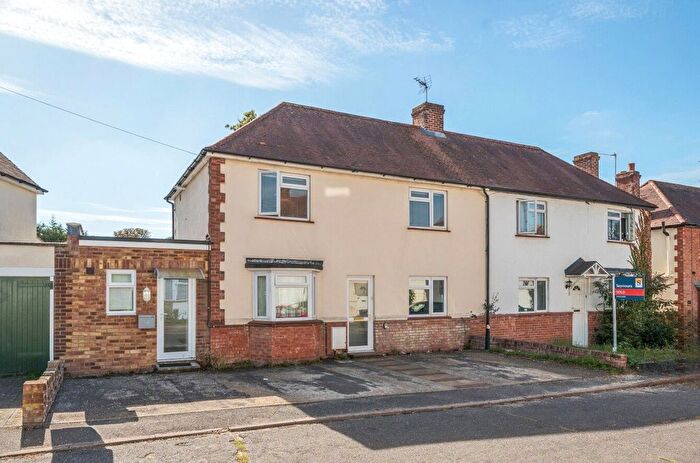 6 Bedroom Semi Detached House For Sale In Guildford, Surrey, GU2