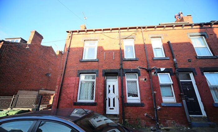 2 Bedroom Terraced House To Rent In Harold Road, Hyde Park, Leeds, LS6