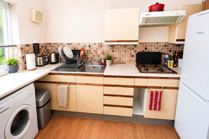 2 Bedroom Apartment To Rent In Gipsy Lane, Norwich, NR5
