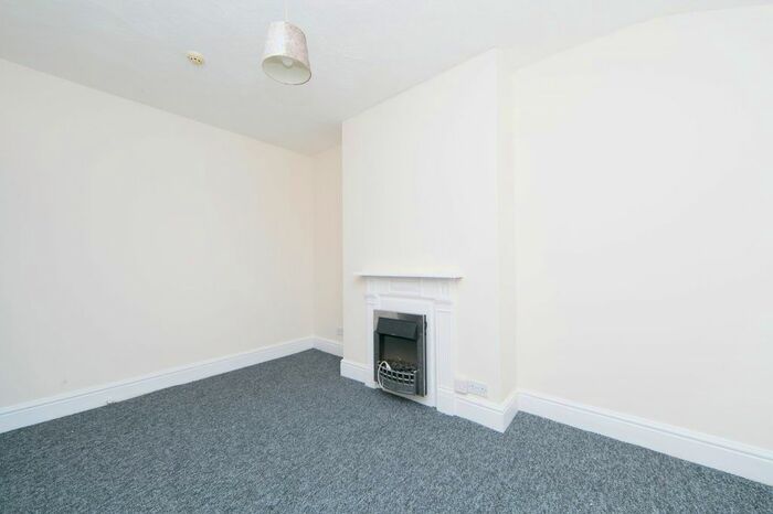 1 Bedroom Flat To Rent In Beechwood Road, Rhyl, Denbighshire, LL18