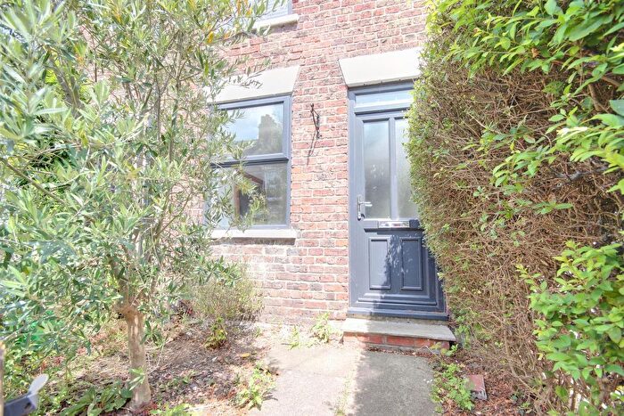 2 Bedroom Terraced House For Sale In Mill Lane, Beverley, HU17