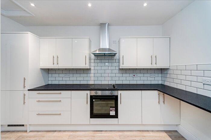 3 Bedroom Semi Detached House To Rent In Glynllwchwr Road, Pontarddulais, Swansea, SA4