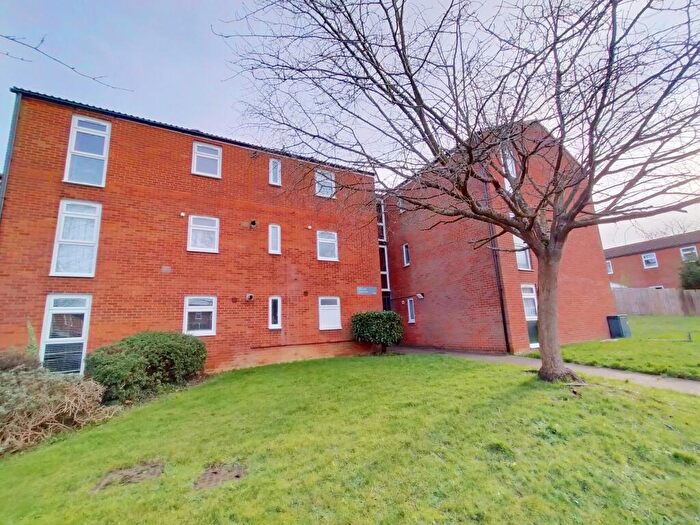 1 Bedroom Flat To Rent In Hopton Road, Stevenage, SG1