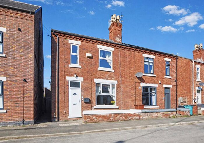 3 Bedroom Semi Detached House For Sale In Westminster Avenue, Sandiacre, Nottingham, NG10