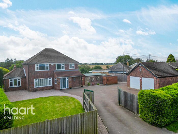 4 Bedroom Detached House For Sale In Stockwell Gate West, Whaplode, PE12